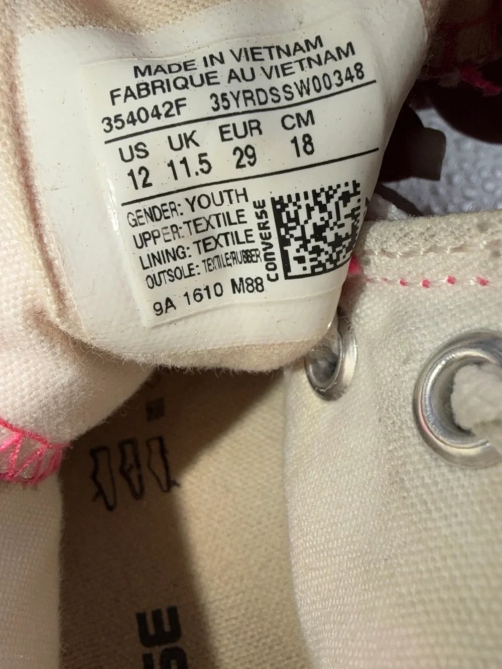 Converse Chunk Taylor All star Kids Hot Pink High-Top Sneakers Sz 12